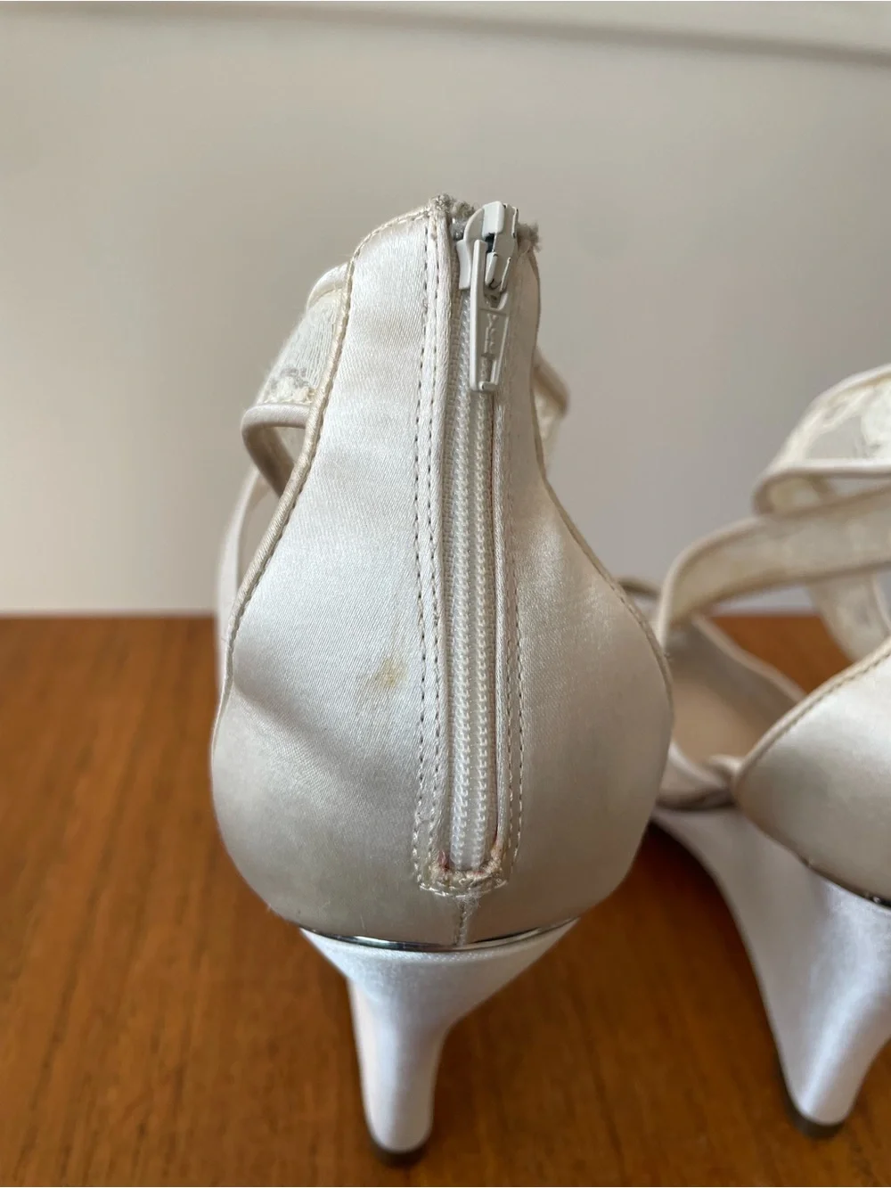 Nina New York Elyana Lace Strap Wedge Shoes Size 10